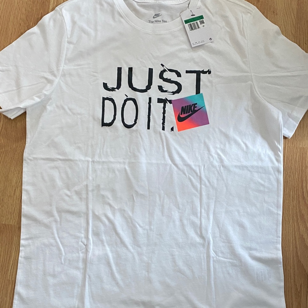 New men’s Nike White "Just Do It." Logo Tee XL